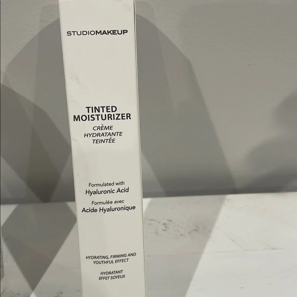 StudioMakeup White Skincare Serum and Face Oil Set